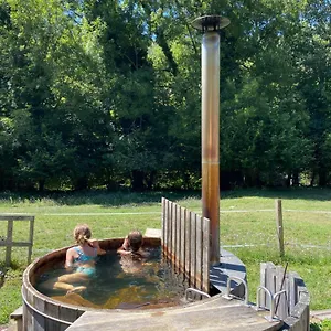 Le Fario, Bain Nordique Hébergement de vacances